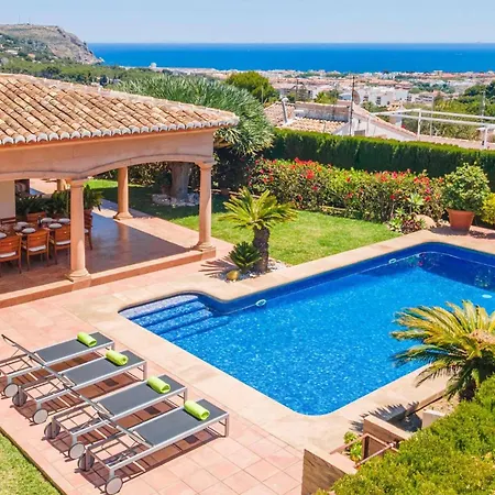 Oliveres By