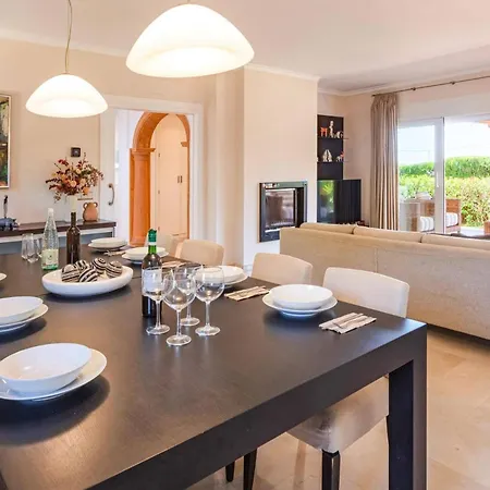 Oliveres By